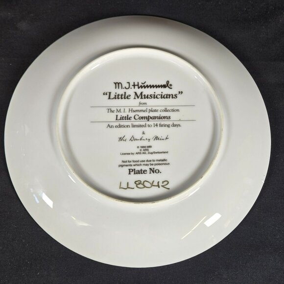 Danbury Mint 1990 Hummel Collector's Plate "Little Musicians" Little Companions - Picture 4 of 7